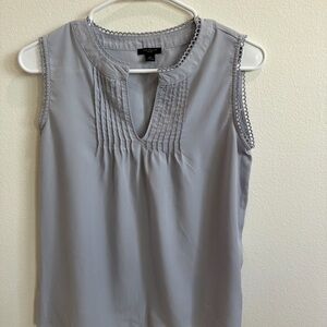 Ann Taylor Sleeveless Pintuck Keyhole Top — Light Gray